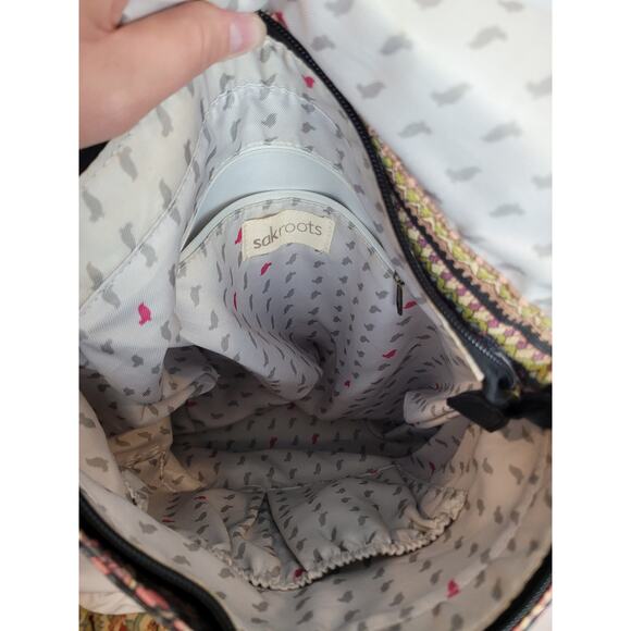 Sakroots Convertible Backpack Crossbody Purse Artist Circle Peace Sign Style Bag - Picture 6 of 10